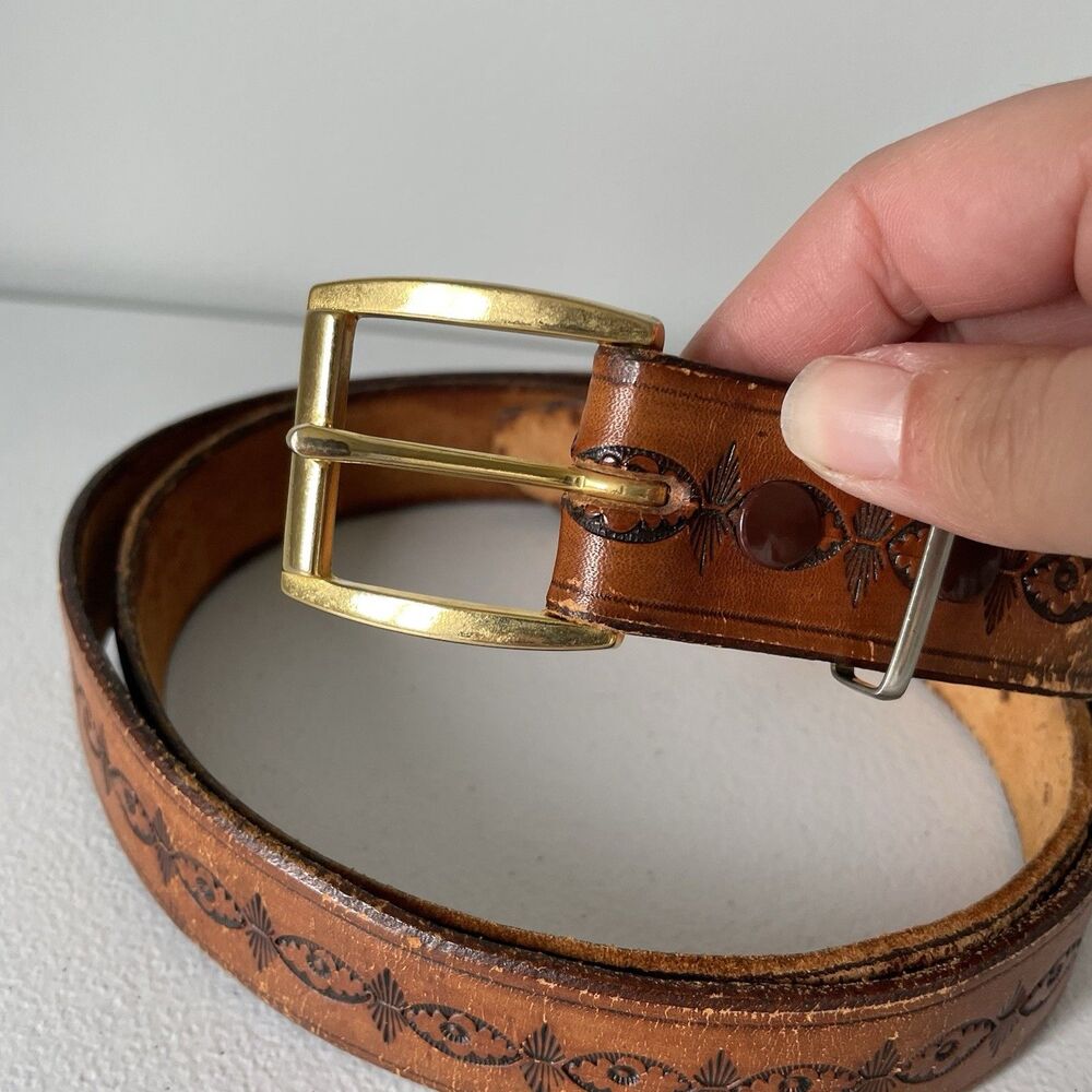 Vintage Western Leather Belt Patterned Leather Brown Gold Buckle 49.5" Long - Picture 2 of 7